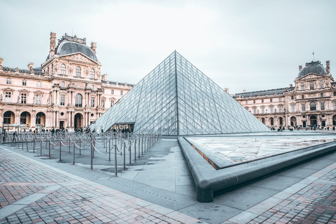 Best louvre captions for instagram