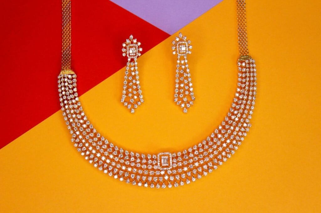 Best ways to style a gold chain with ethnic festive wear
