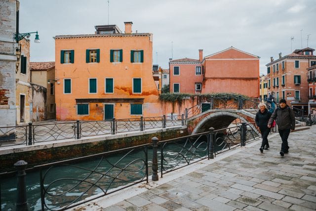 Couple captions in venice
