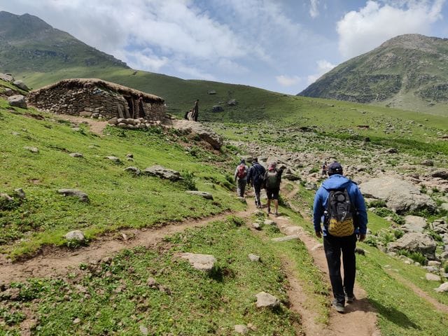 Trekking captions for kashmir Trekking captions for kashmir