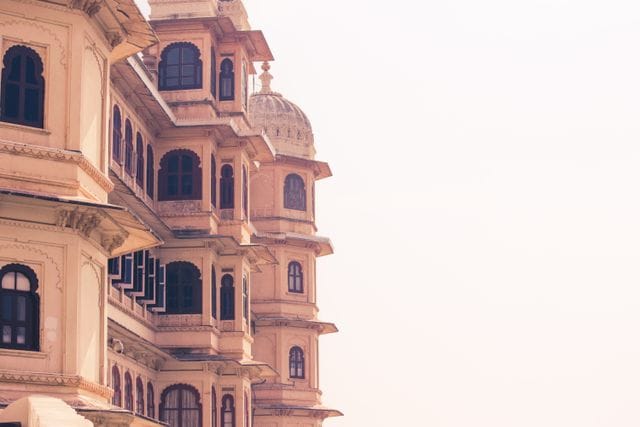 Best udaipur white city captions for instagram Best udaipur white city captions for instagram