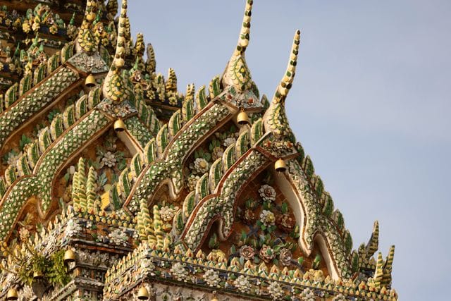 Temple captions in bangkok Temple captions in bangkok