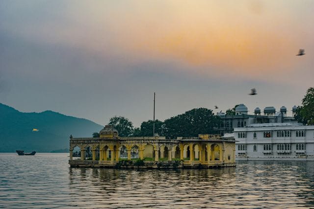 Udaipur white city captions to capture royal palaces Udaipur white city captions to capture royal palaces