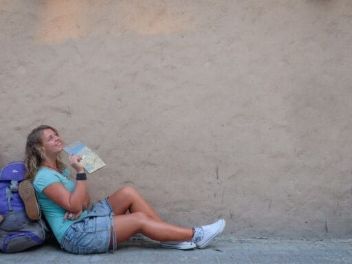 Hashtags for solo travel girls on instagram
