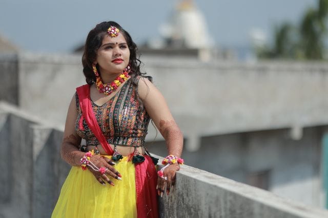 Navratri chaniya choli captions Navratri chaniya choli captions