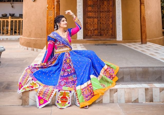 Short navratri outfit captions Short navratri outfit captions