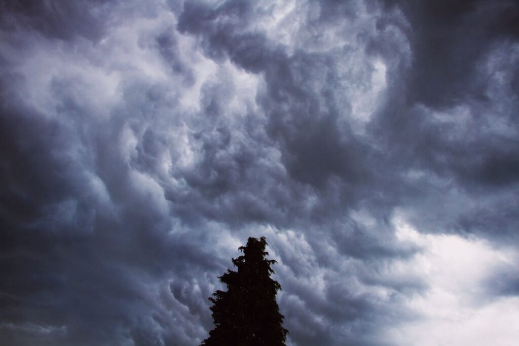 Rainy clouds captions for instagram Rainy clouds captions for instagram